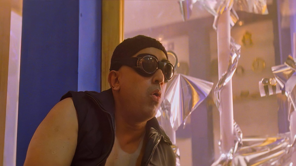  Aalavandhan Movie Review