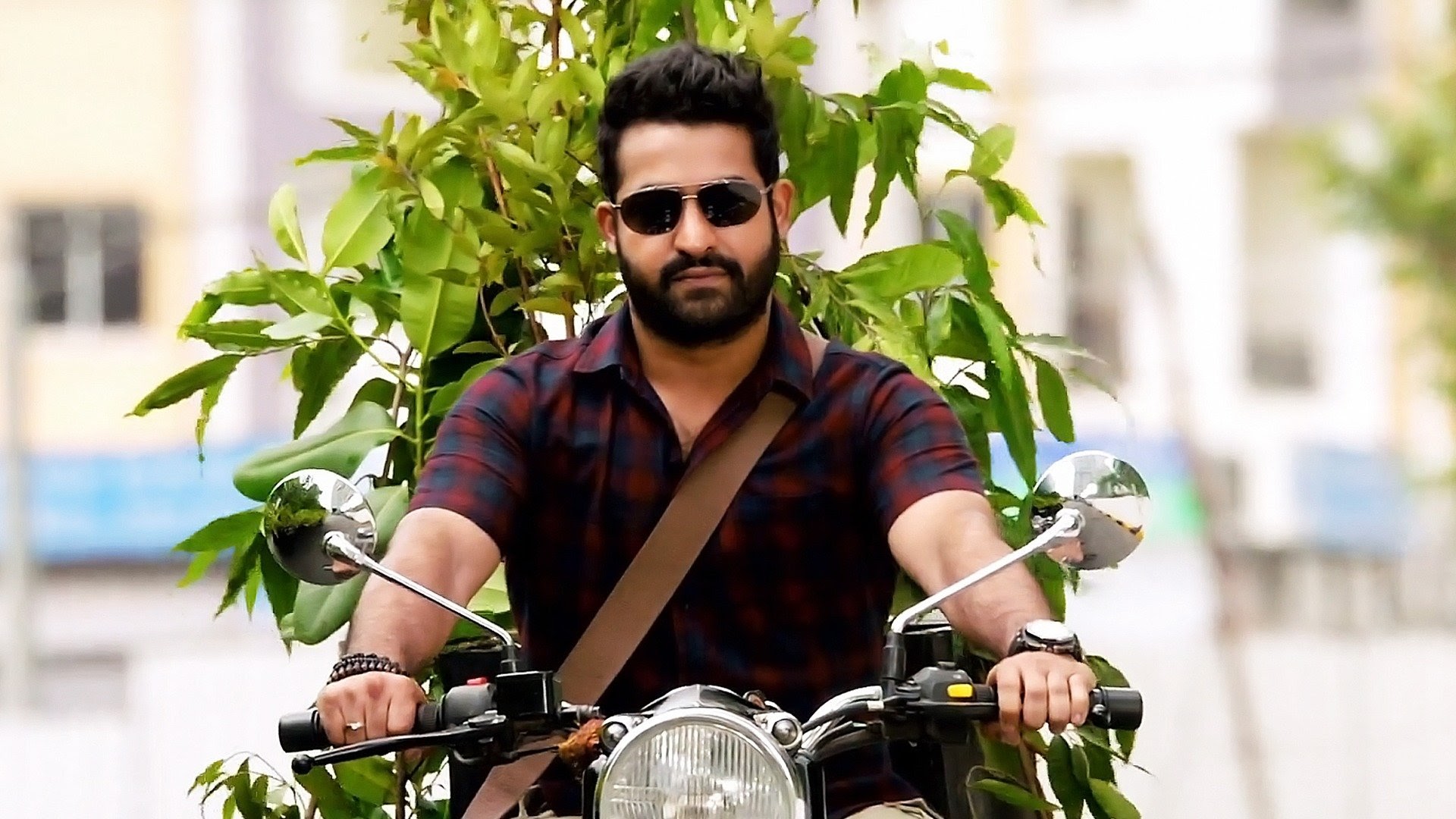 Janatha Garage